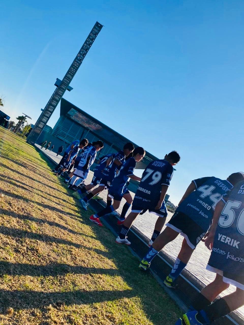Equipo Tuzos Carmen entrenando para torneo UFD 2026